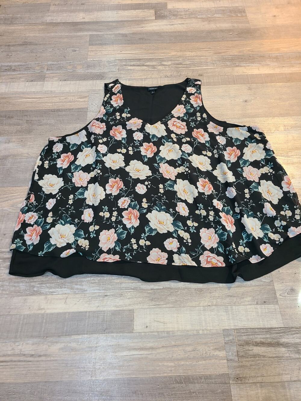 Torrid size 5 women's Georgette floral double layer swing tank